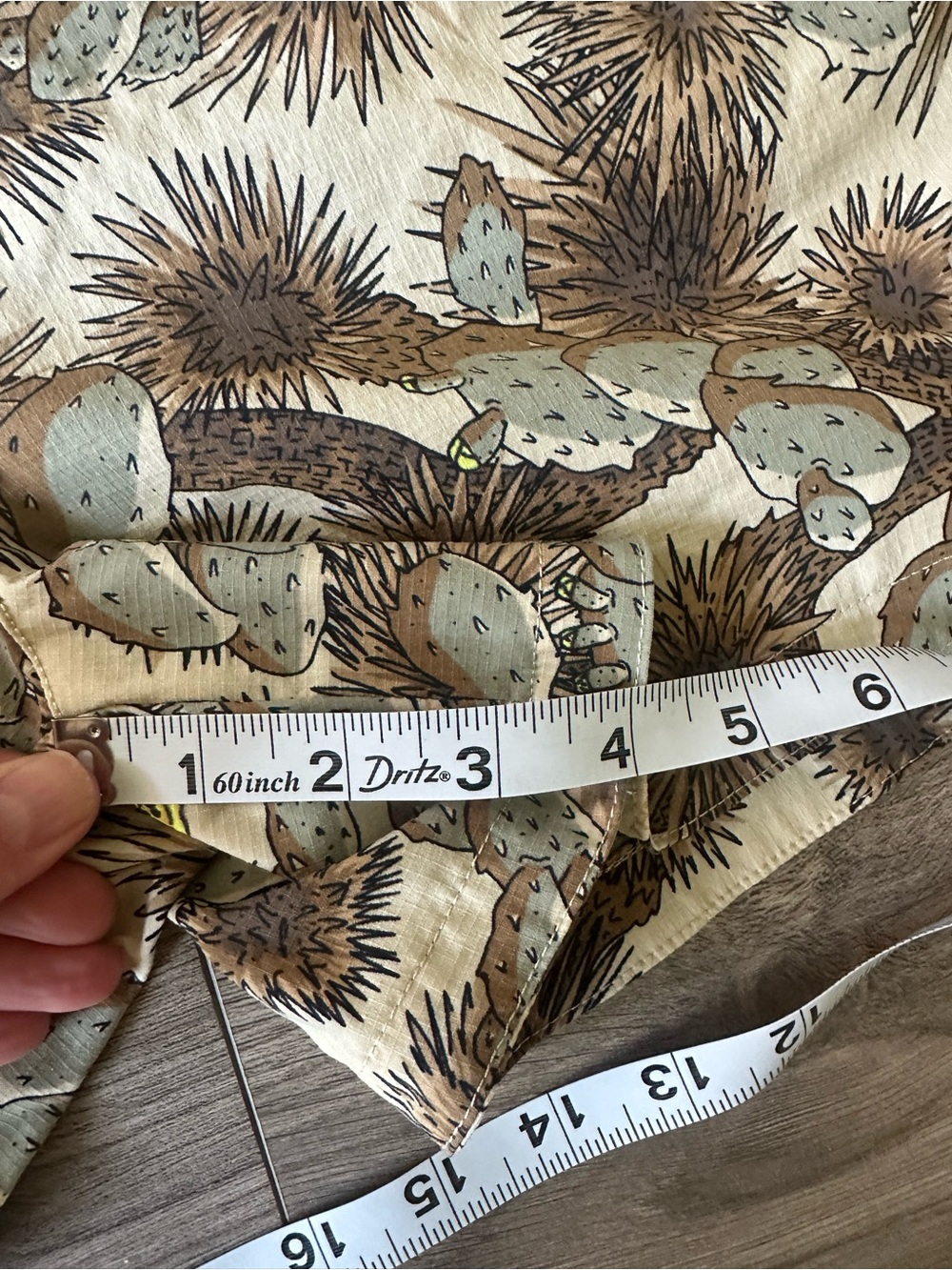 North Face Cactus Print Shorts - Picture 3 of 6